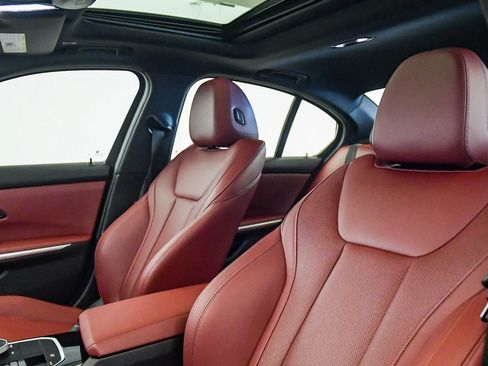 Certified 2023 BMW 330i Sedan w/ Premium Package RWD image 18