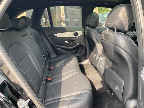 Used 2019 Mercedes-Benz GLC 300 4MATIC image 28