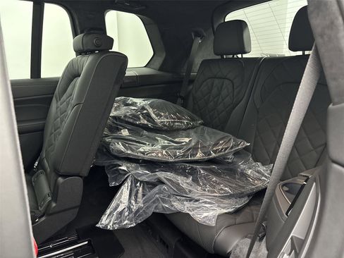 New 2026 BMW X7 xDrive40i w/ M Sport Package image 30