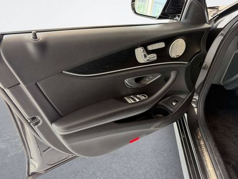 Used 2023 Mercedes-Benz E 350 4MATIC Sedan image 15