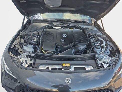 Used 2025 Mercedes-Benz CLE 300 4MATIC Cabriolet image 23