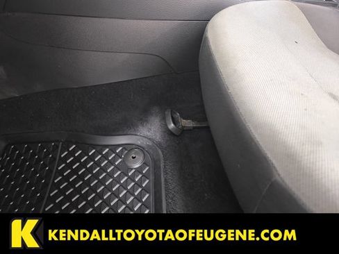 Used 2016 Volkswagen e-Golf SE w/ DC Fast Charging Package FWD image 21
