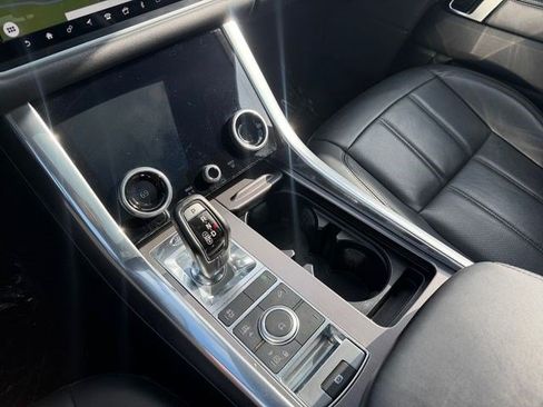 Used 2019 Land Rover Range Rover Sport HSE AWD/4WD image 24