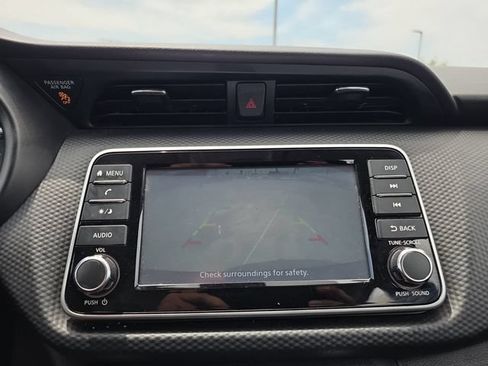 Used 2025 Nissan Kicks Play S FWD image 9