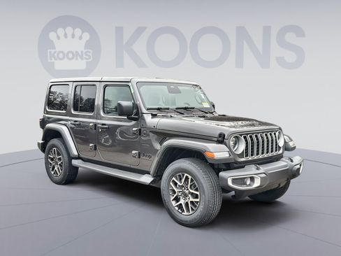 New 2026 Jeep Wrangler Sahara image 10