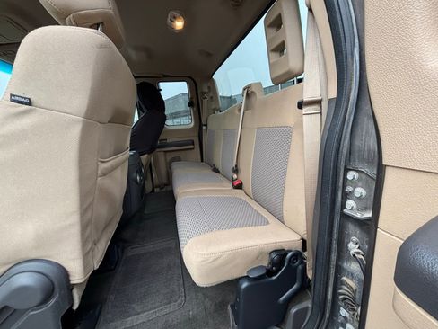 Used 2015 Ford F250 XLT w/ FX4 Off-Road Package image 11