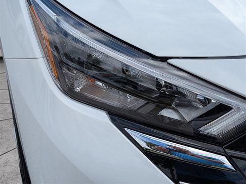 New 2025 Nissan Versa S w/ Trunk Package image 9