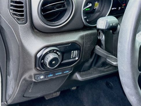 Used 2023 Jeep Wrangler Unlimited w/ Cold Weather Group AWD/4WD image 11