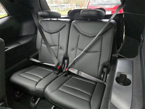 Used 2021 Cadillac XT6 Luxury image 19