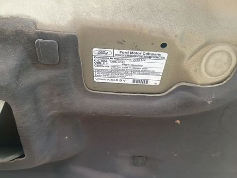 Used 2013 Ford Escape SE FWD image 42