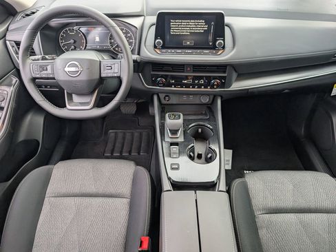 New 2026 Nissan Rogue SV FWD image 8