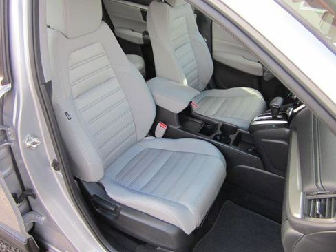 Used 2017 Honda CR-V LX image 28
