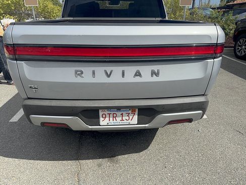 Used 2023 Rivian R1T Adventure AWD/4WD image 2