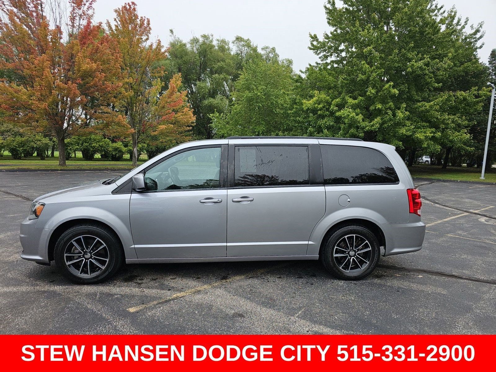 Used 2018 Dodge Grand Caravan GT FWD image 1