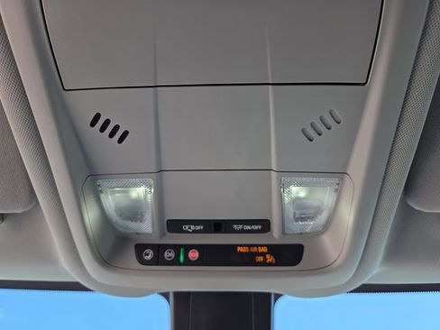 Certified 2024 Chevrolet Equinox LT image 32