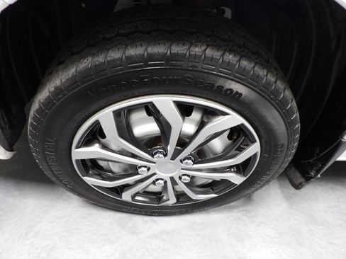 Used 2020 Nissan NV200 S image 18