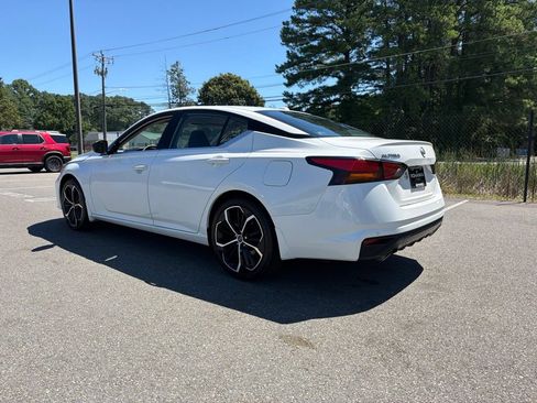 Certified 2025 Nissan Altima 2.5 SR FWD image 7