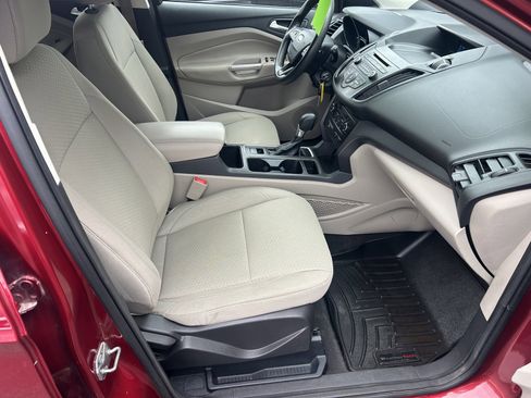 Used 2017 Ford Escape SE image 20