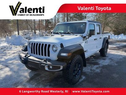Used 2023 Jeep Gladiator Sport w/ Trailer Tow Package