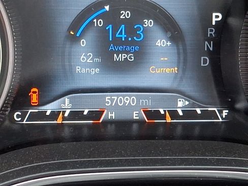 Used 2019 Jeep Cherokee Limited AWD/4WD image 21