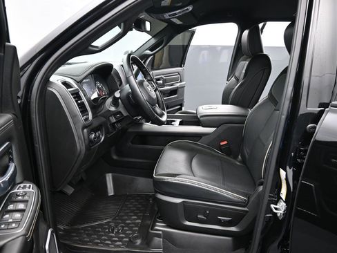 Used 2024 RAM 3500 Laramie w/ Night Edition image 15