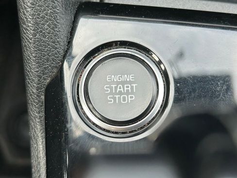 Used 2023 Kia Sportage SX FWD image 32