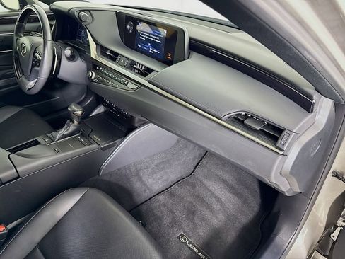 Certified 2021 Lexus ES 350 w/ Premium Package FWD image 31