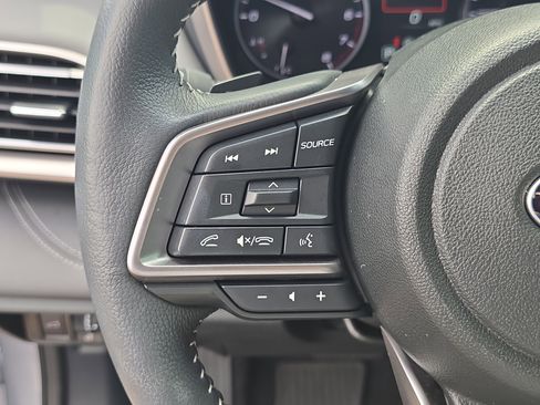 Used 2025 Subaru Outback Limited w/ Tech Package 3 image 31