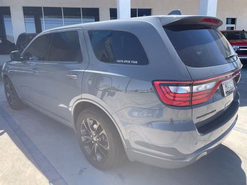 Used 2022 Dodge Durango R/T w/ Blacktop Package RWD image 3