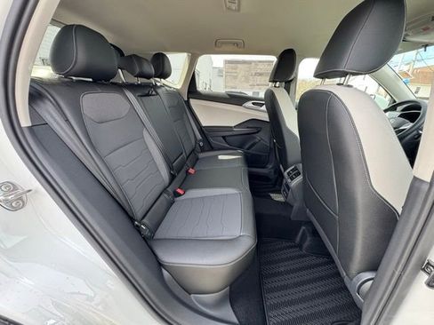 New 2026 Volkswagen Taos SE AWD/4WD image 22