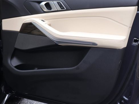 Used 2021 BMW X5 sDrive40i w/ Premium Package 2 image 19