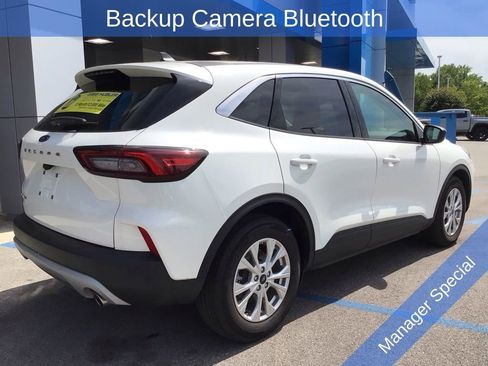 Used 2023 Ford Escape Active w/ Cold Weather Package FWD image 5