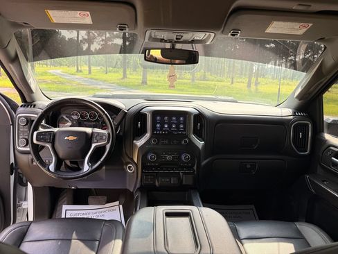 Used 2021 Chevrolet Silverado 2500 LTZ w/ LTZ Plus Package AWD/4WD image 13