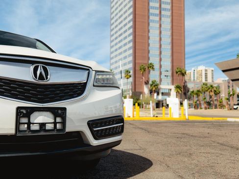 Used 2016 Acura MDX image 3