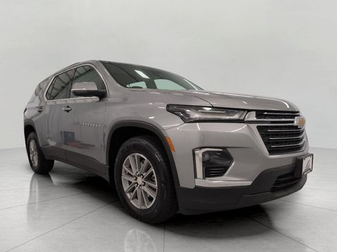 Certified 2023 Chevrolet Traverse LT w/ LPO, Floor Liner Package AWD/4WD image 1