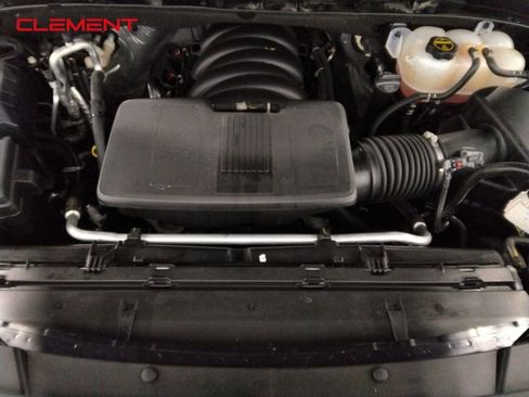 Used 2024 GMC Yukon AT4 image 43