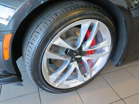 Used 2024 Chevrolet Camaro LT image 14