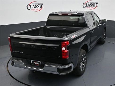 Used 2024 Chevrolet Silverado 1500 LT image 15
