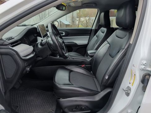 Used 2022 Jeep Compass Latitude w/ Convenience Group AWD/4WD image 12