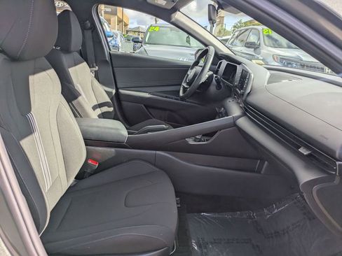 Certified 2025 Hyundai Elantra Sport w/ Cargo Package FWD image 31