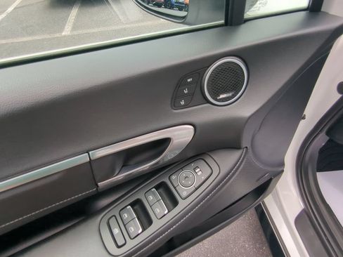Used 2023 Hyundai Sonata Limited FWD image 13