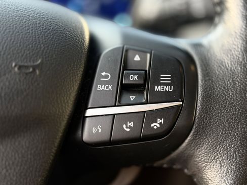 Used 2020 Ford Escape Titanium FWD image 25