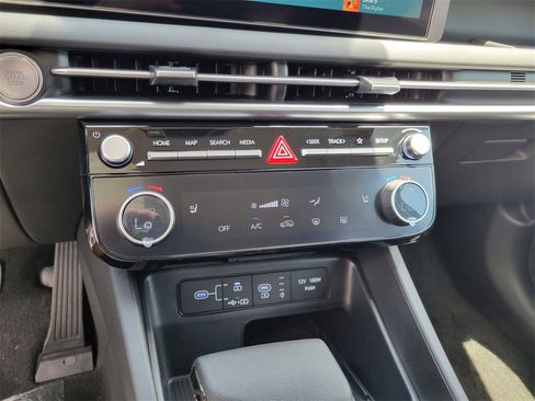 New 2025 Hyundai Tucson SEL image 24