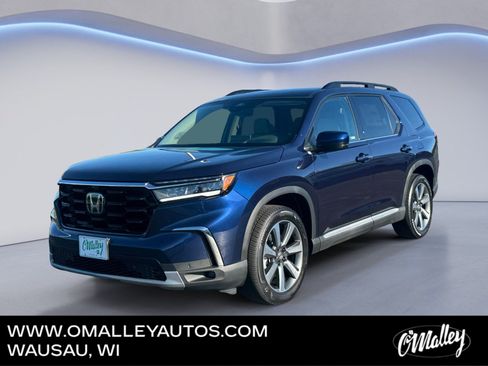 Used 2025 Honda Pilot Elite image 1