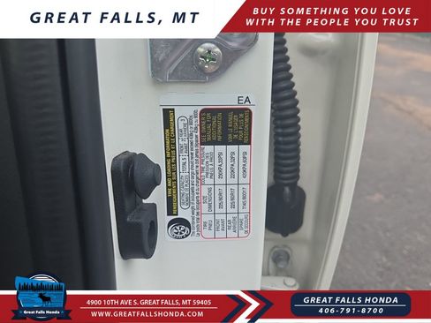 Used 2024 Subaru Crosstrek 2.0i Premium image 27