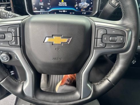Used 2024 Chevrolet Silverado 1500 LT AWD/4WD image 23