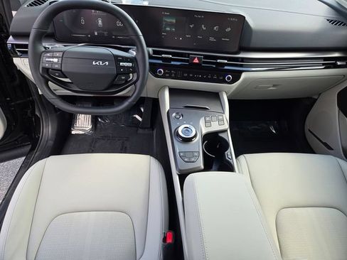 New 2026 Kia Sportage EX AWD/4WD image 19