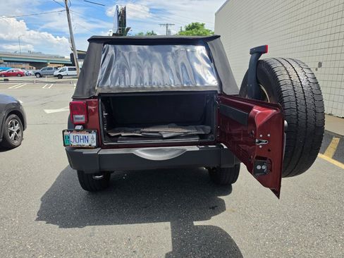 Used 2010 Jeep Wrangler Sport AWD/4WD image 9