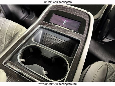 Certified 2025 Lincoln Navigator L Black Label w/ Black Label Special Edition AWD/4WD image 23