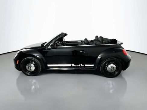 Used 2013 Volkswagen Beetle 2.5 FWD image 32